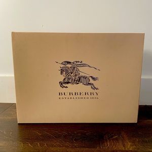Burberry Box - authentic Burberry large empty box to use for storage